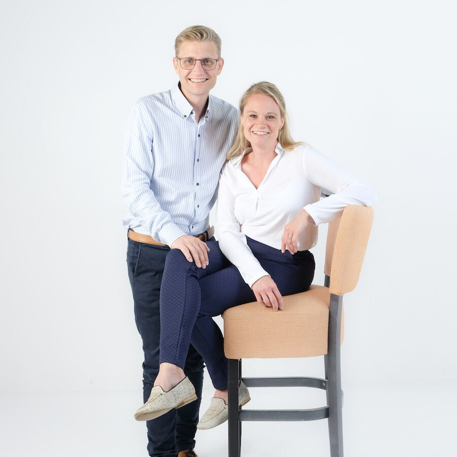Schade Expert Stefan en zijn vrouw Neeltje van Secuur Schade Expert in Berlicum. NIVRE-re & FUEDI-ELAE gecertificeerd.